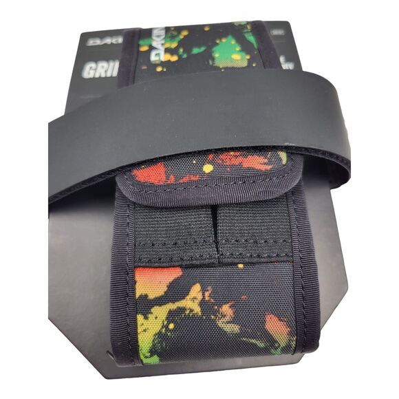 Dakine Gripper On Bike Storage Or Seat Pack Tool Spare Tube Wrap - Picture 3 of 6